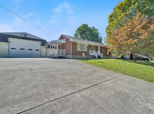 111 Texas Hollow Rd, Salem, VA 24153
