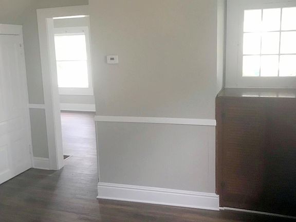 4th image of 755 Wisconsin Ave