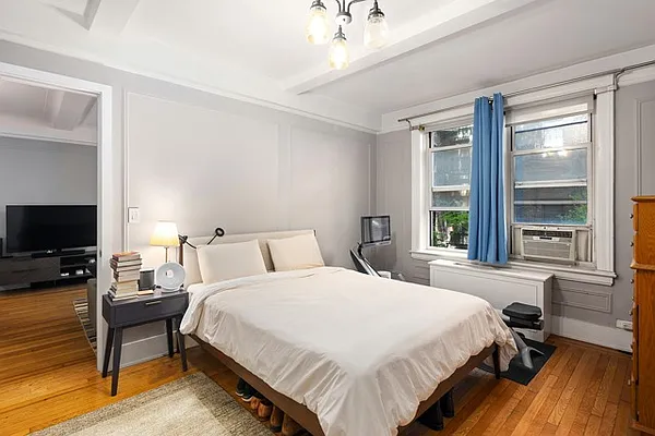 Rented by Keller Williams NYC | media 8