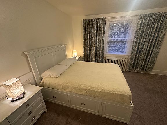 2nd image of 113 Leila St #2