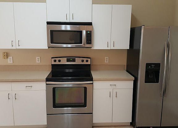 3rd image of 2274 SE Gaslight St