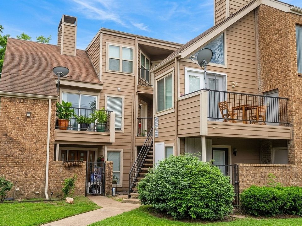 1st image of 9825 Walnut St APT M207