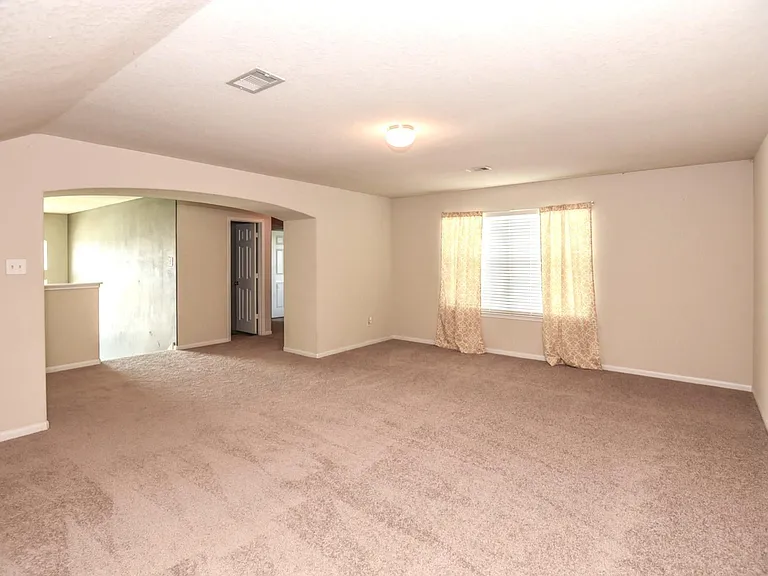5827 Annatto Dr — Photo 14