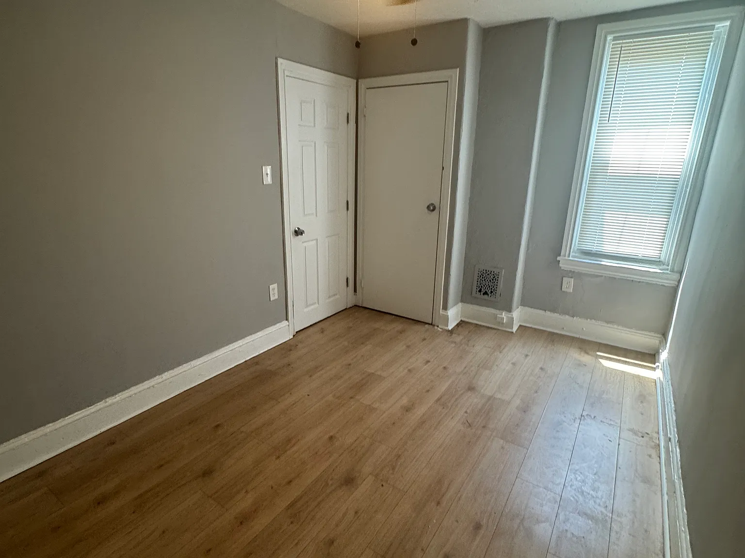 2 bed, 1140 sqft, $1,350 — Photo 2