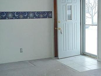 2nd image of 6474 Helen St