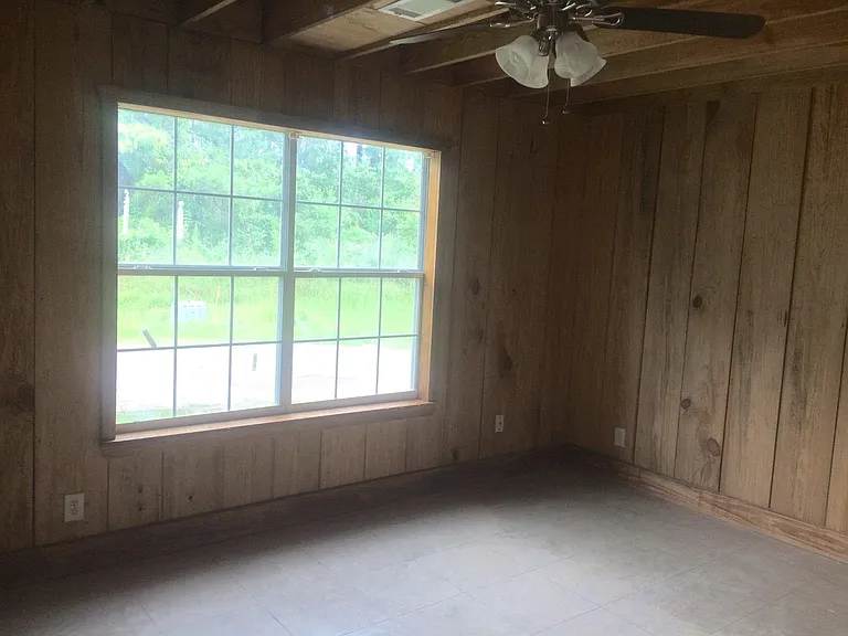 170 Green Rd #L1 — Photo 5