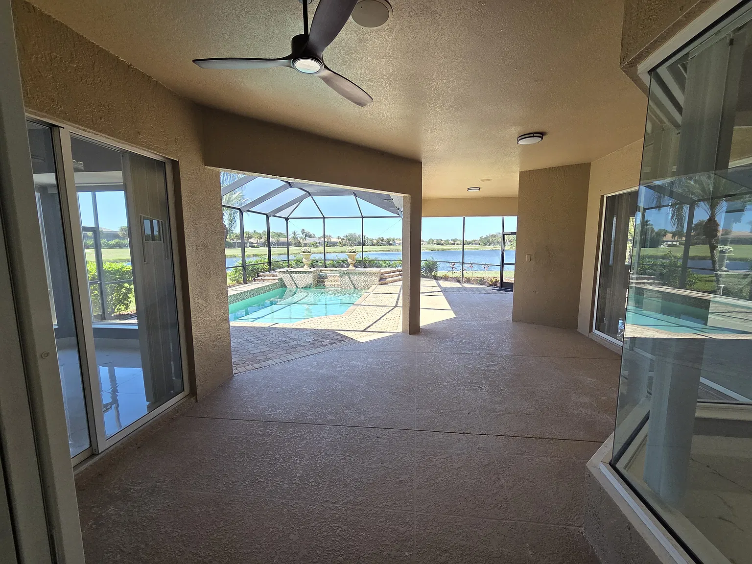 4 bed, 2948 sqft, $5,500 — Photo 3