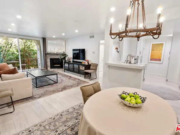838 S Barrington Ave APT 203, Los Angeles, CA 90049