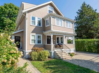 11 Thomas St #1, Belmont, MA 02478