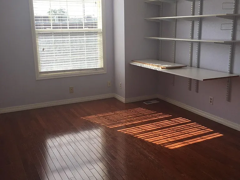 2137 S Lincoln St — Photo 15