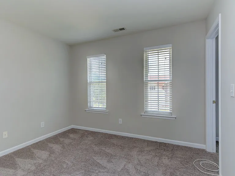 10921 Chelsea Garden Ct — Photo 32