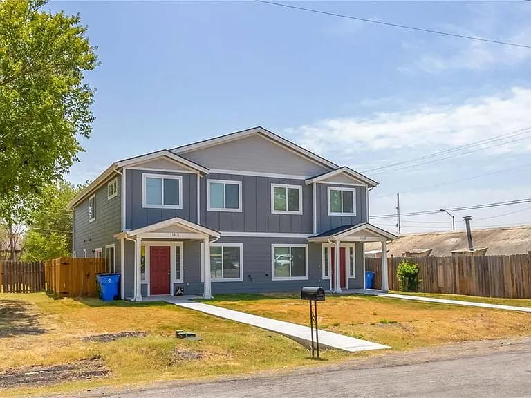214 Lizzie St #B — Photo 23
