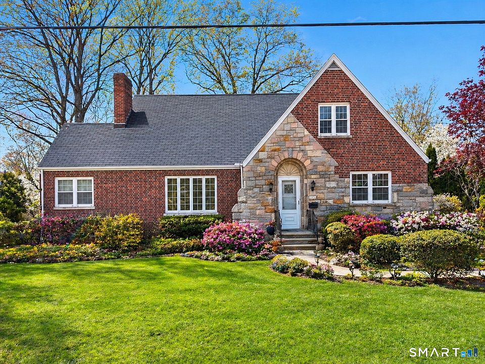 1st image of 72 Haig Avenue