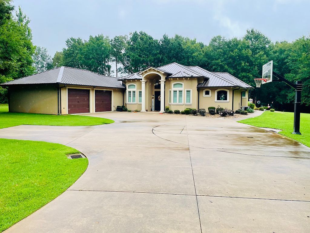 3272 A B Carter Rd - Property Image