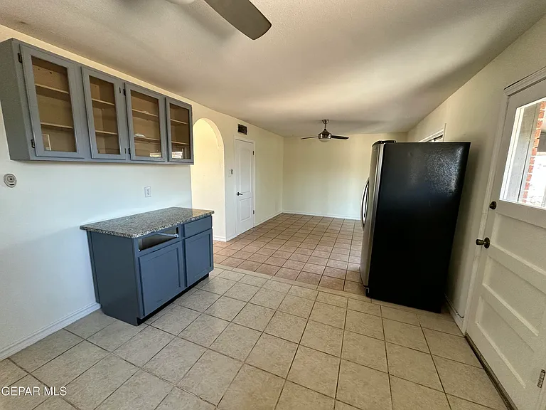 10336 Windsor Dr — Photo 5