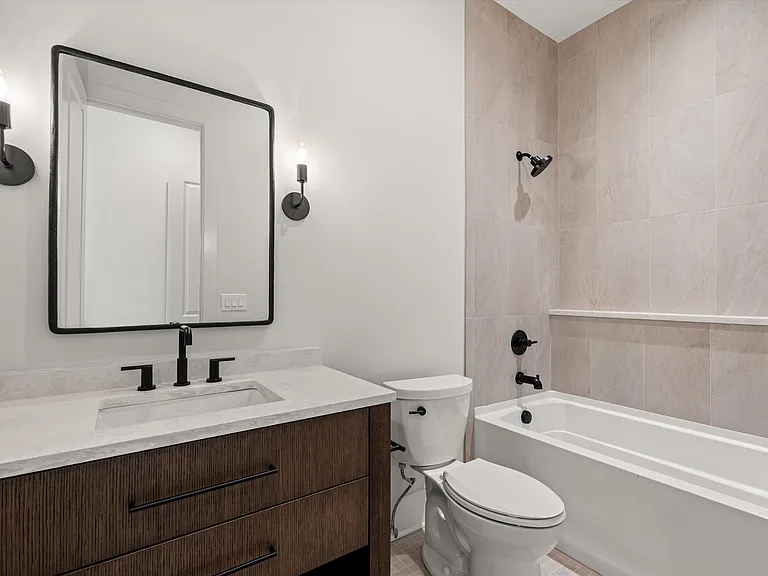 610 Westboro Dr — Photo 30