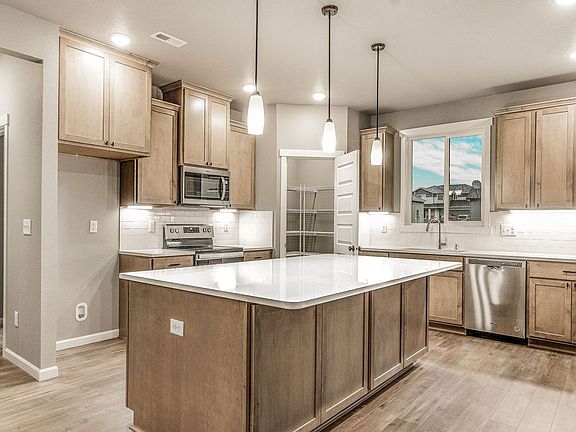829 K ST NE by Aho Construction
