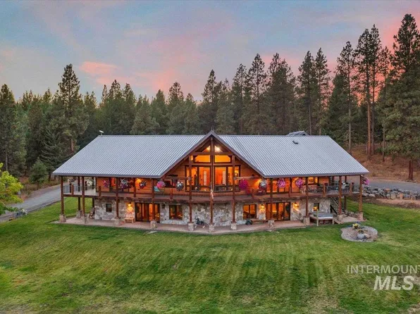 62924 Wolf Creek Ln, North Powder, OR 97867