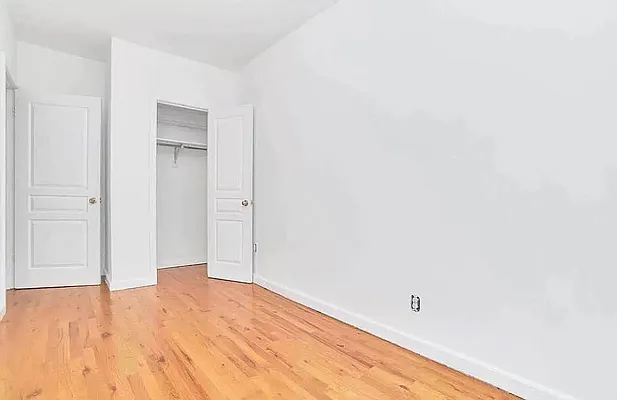 Rented by Compass | media 19