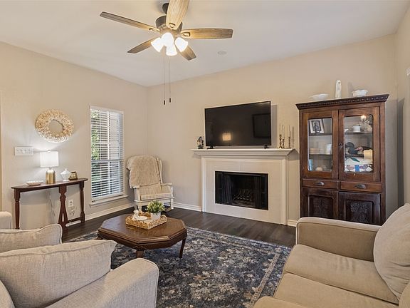 5th image of 8600 Coppertowne Ln APT 600