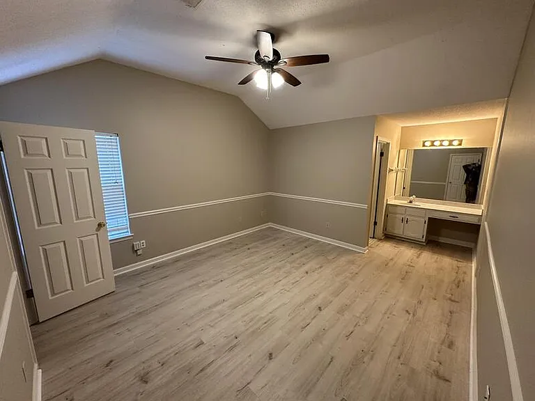 8422 Jacob Dr — Photo 7