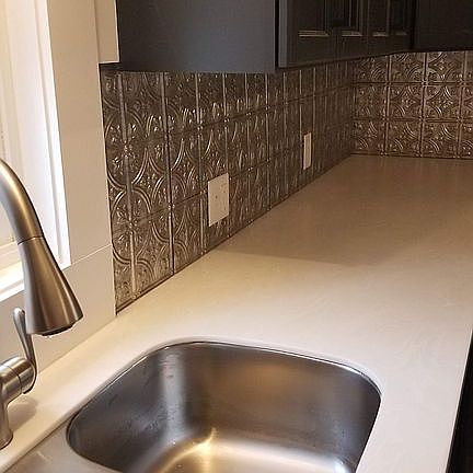 Solid surface countertop