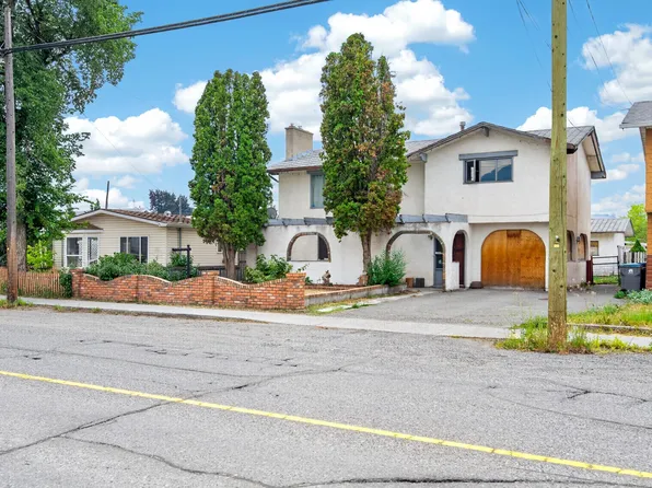 2376 Quilchena Ave, Merritt, BC V1K 1R6