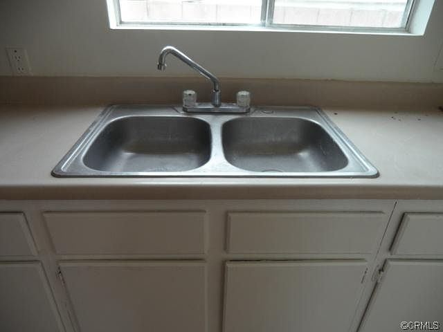 2nd image of 6625 Loveland St