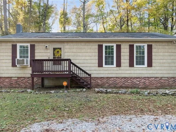 21104 Matoaca Rd, South Chesterfield, VA 23803
