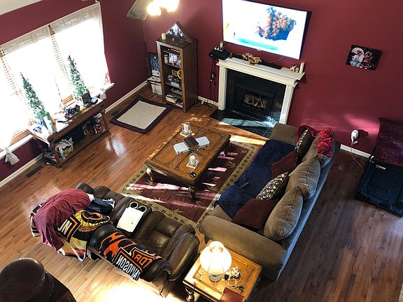 4th image of 14 Flatstone Dr