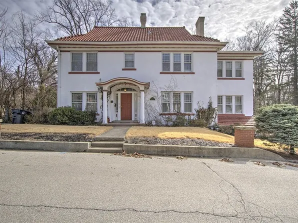444 S Edward St, Decatur, IL 62522
