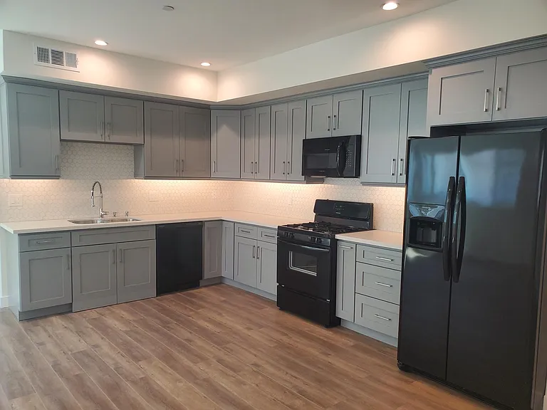 4960 Sepulveda Blvd #201 — Photo 11