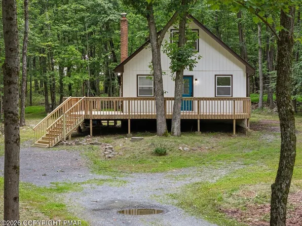 2569 Birch Hollow Dr, Effort, PA 18330
