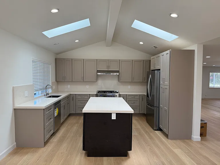 7603 Hollanderry Pl — Photo 12