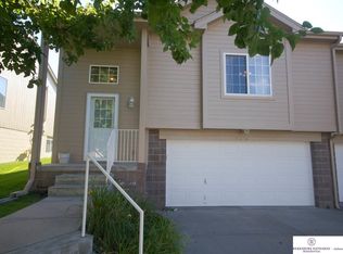 5016 S 190th St, Omaha, NE 68135