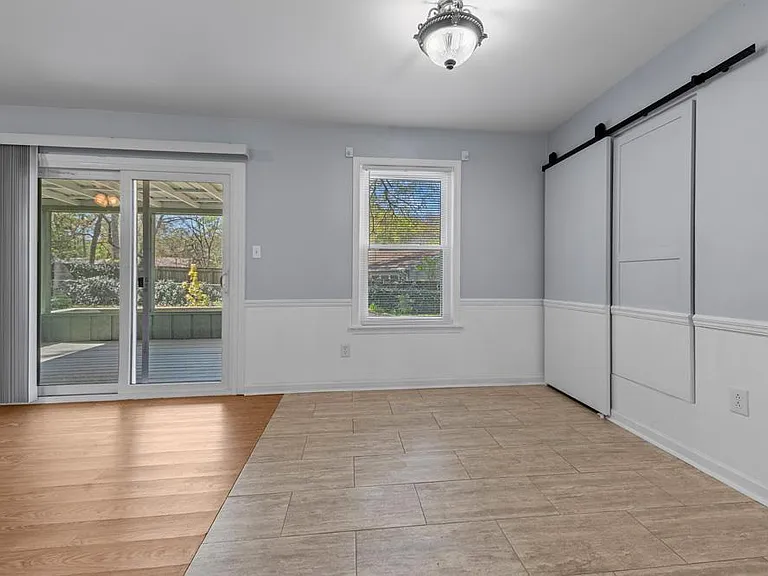 2637 Vassar Rd — Photo 10