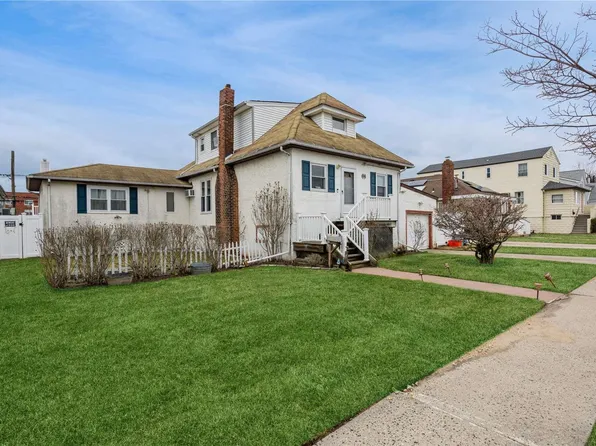 58 Ostend Road, Island Park, NY 11558