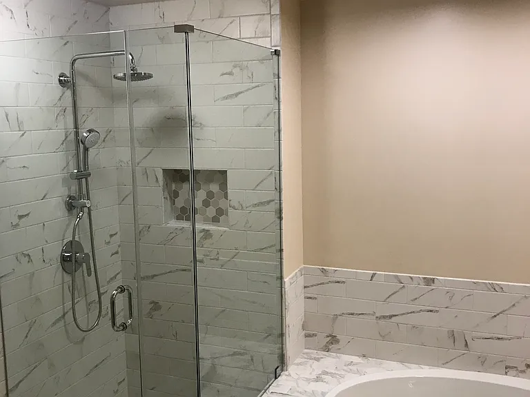 11906 Matthews Ct — Photo 11