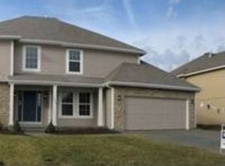 932 Wyndham Dr, Lansing, KS 66043