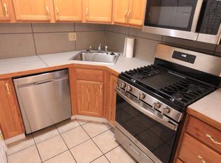 2302 N 4th St, Columbus, OH 43202