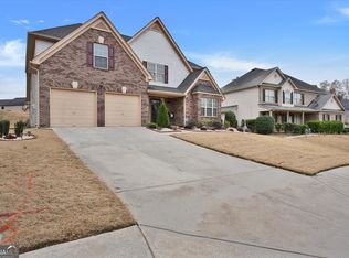 1159 Paris Dr, Hampton, GA 30228