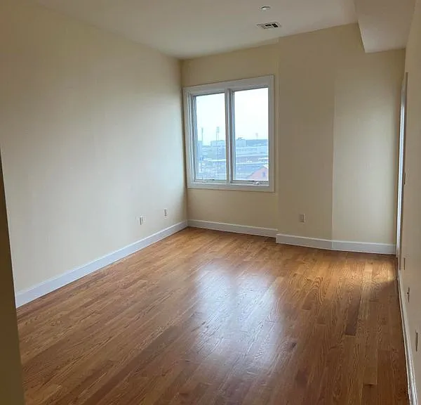 90 Bay Street Lndg #7J — Photo 7