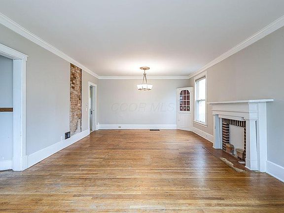 3rd image of 503 E Vine St