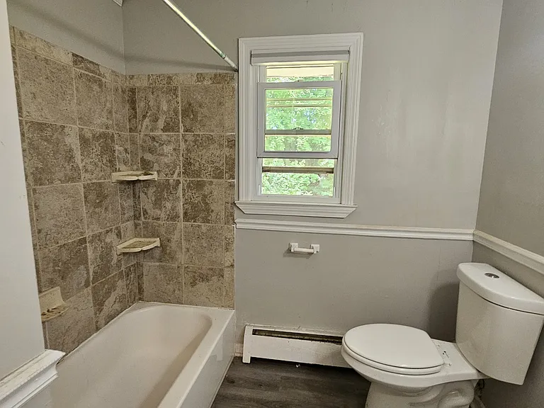 151 Maryknoll Rd #H — Photo 3