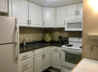 2572 Lemon Rd APT 204, Honolulu, HI 96815