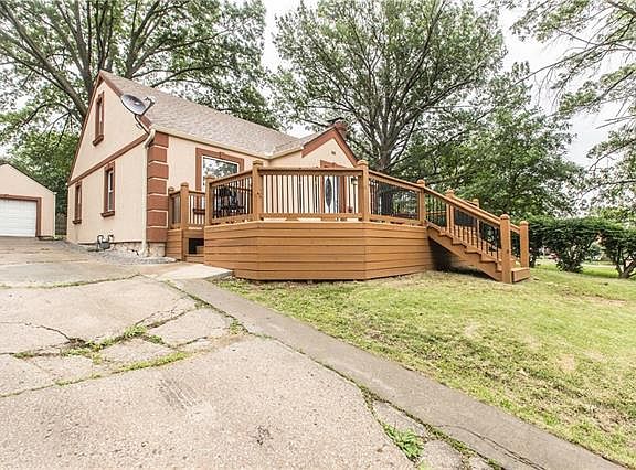 2nd image of 639 Westview Dr