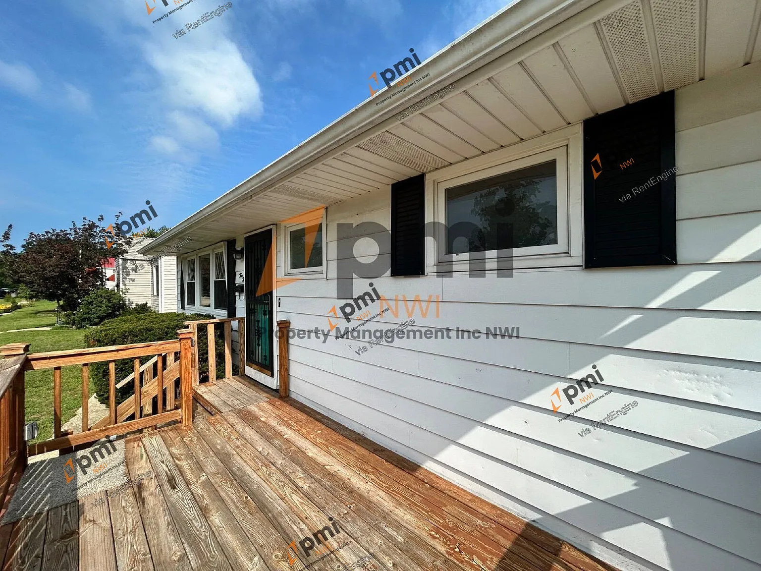 3 bed, 1.0 bath, 1296 sqft, $1,500 — Photo 3