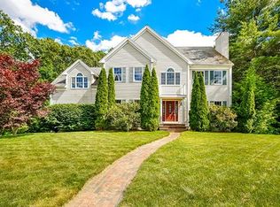 7 Scarlet Ct, North Easton, MA 02356