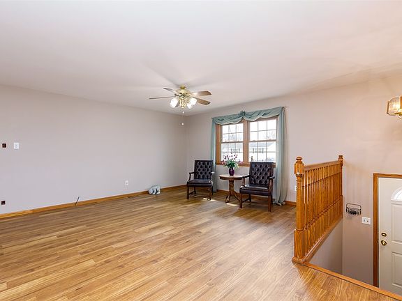 2nd image of 333 33rd Avenue Ct