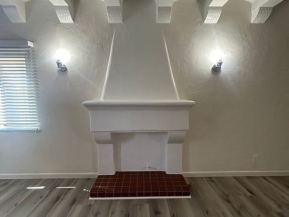 3rd image of 1319 E Ocean Blvd APT 5